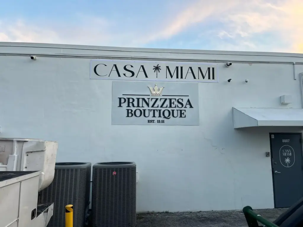 Casa Miami / Prinzzesa Boutique – Wall Signs sign by World Signs USA, Miami