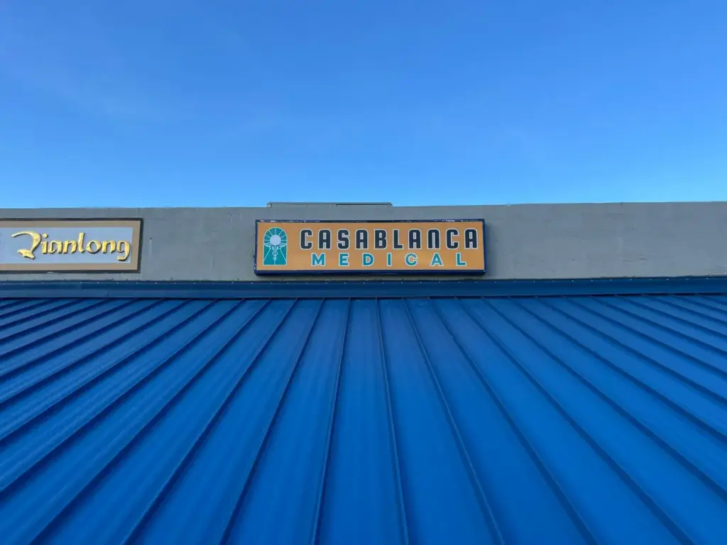 Casablanca Medical – Lightbox sign by World Signs USA, Doral