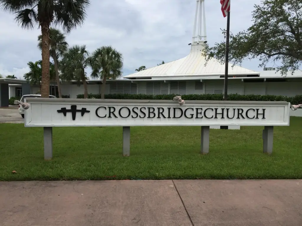 Crossbridge Church – Channel letters + Sign change by World Signs USA, Key Biscayne