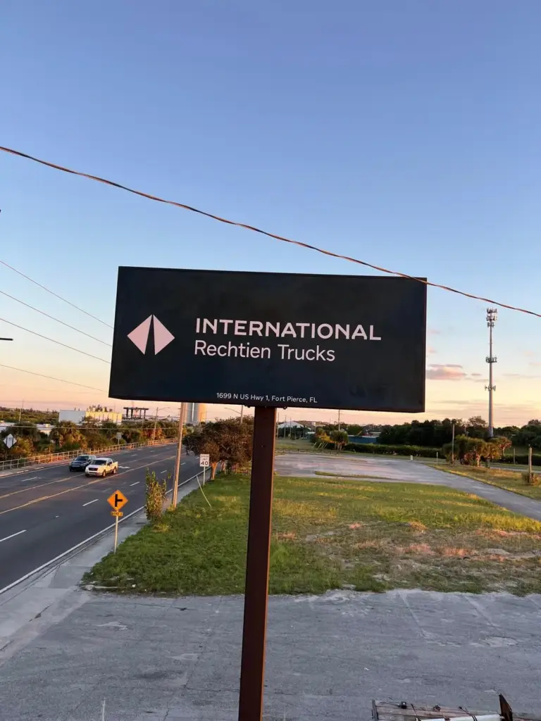 International - Rechtien Trucks – Pole Sign sign by World Signs USA, Miami