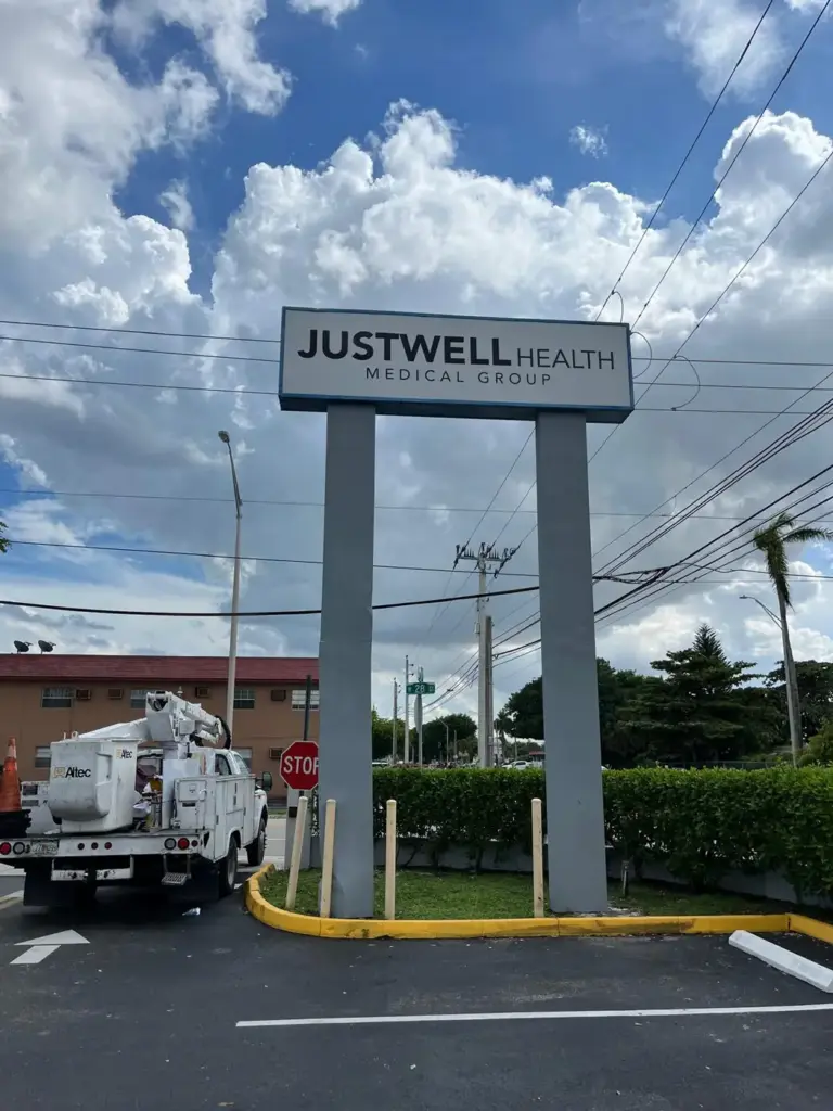 Justwell Health Medical Group – Lightbox sign + Pylon sign by World Signs USA, Westchester
