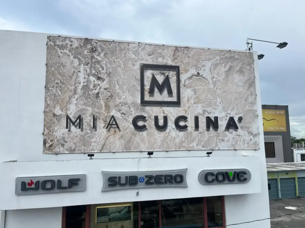 Mia Cucina – Dimensional Letters sign by World Signs USA, Miami