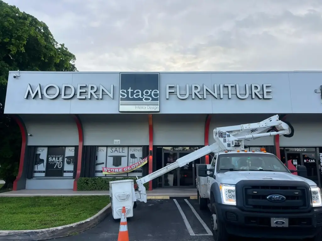 Modern Stage Furniture – Pylon + Channel Letters sign by World Signs USA, Miami