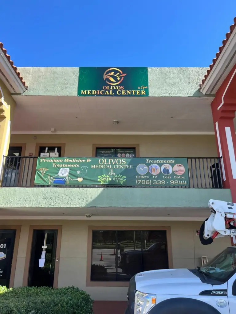 Olivos Medical Center – Wall Sign + Banner sign by World Signs USA, Miami